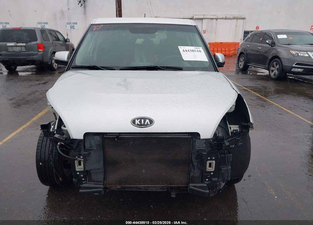 2012 KIA SOUL + VIN: KNDJT2A65C7397131