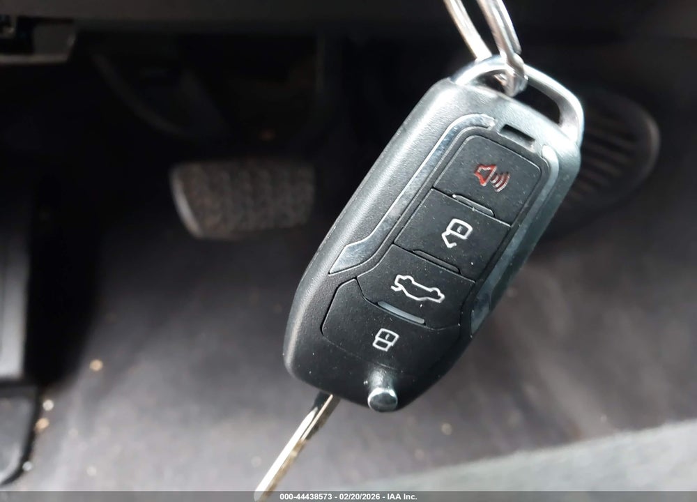 2012 CHEVROLET TRAVERSE 1LT VIN: 1GNKRGED8CJ129743