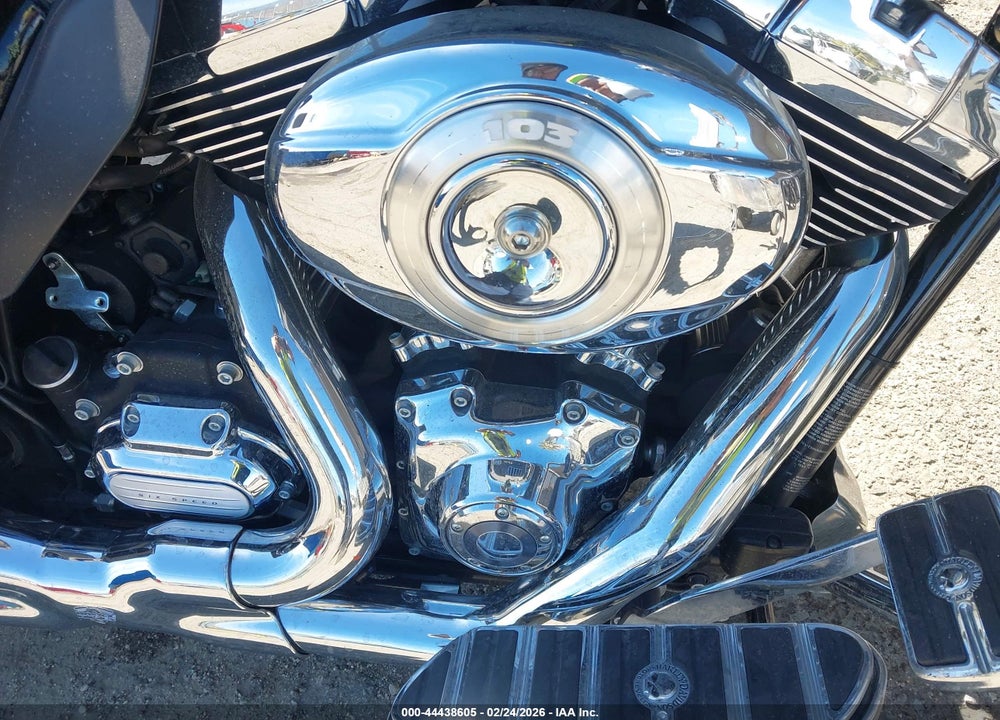 2013 HARLEY-DAVIDSON FLHX STREET GLIDE VIN: 1HD1KBM1XDB662738