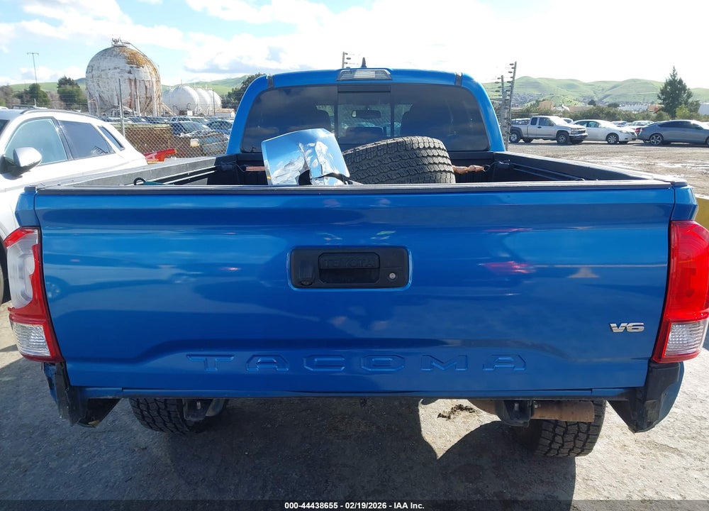 2017 TOYOTA TACOMA TRD OFF ROAD VIN: 3TMDZ5BN7HM022051