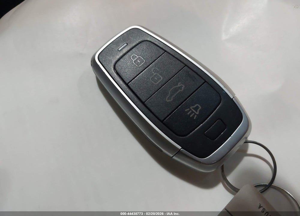 2018 HYUNDAI SANTA FE SPORT 2.4L VIN: 5NMZU3LB5JH062568