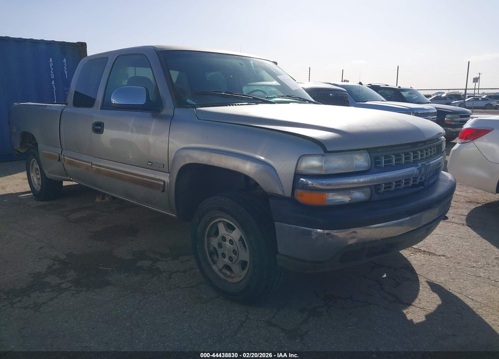 2001 CHEVROLET SILVERADO 1500 LS VIN: 1GCEK19T11E128285