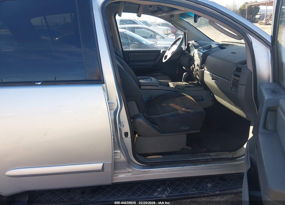 2004 NISSAN PATHFINDER ARMADA LE VIN: 5N1AA08A64N707932