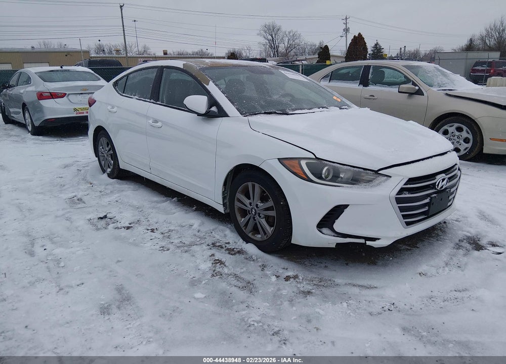 2017 HYUNDAI ELANTRA SE VIN: 5NPD84LF6HH123849
