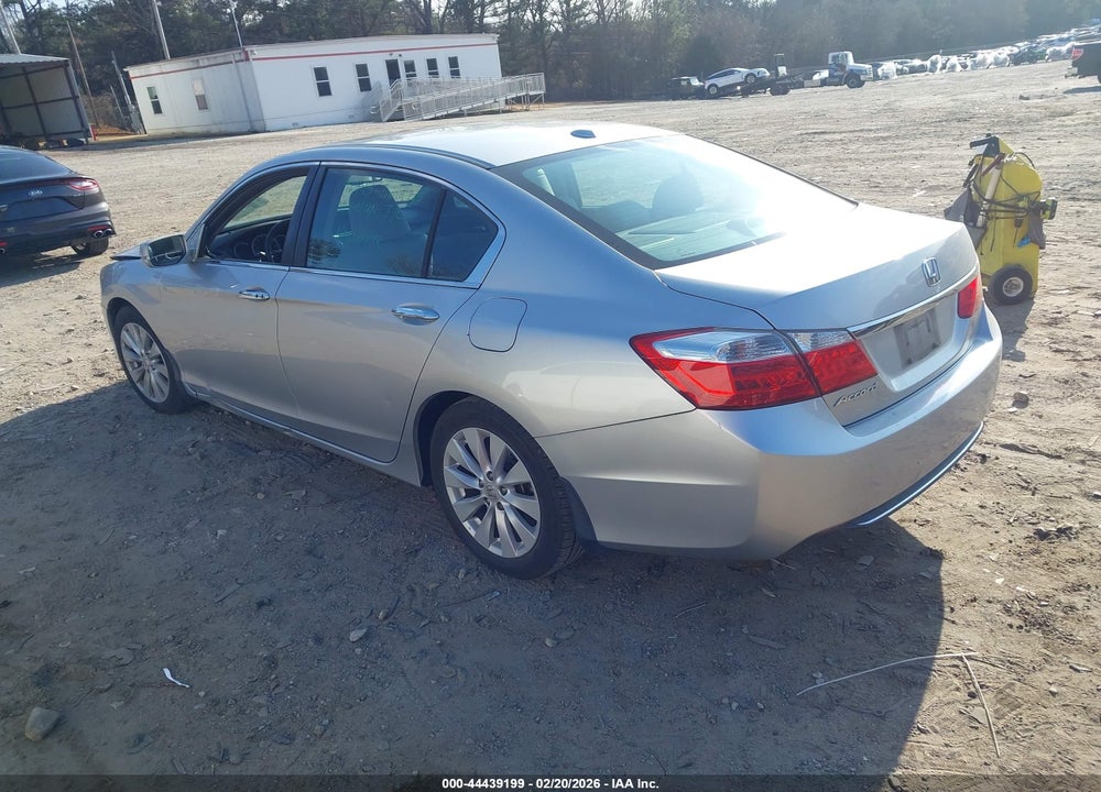 2015 HONDA ACCORD EX-L VIN: 1HGCR2F89FA168011