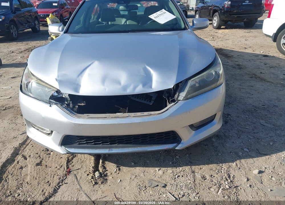 2015 HONDA ACCORD EX-L VIN: 1HGCR2F89FA168011