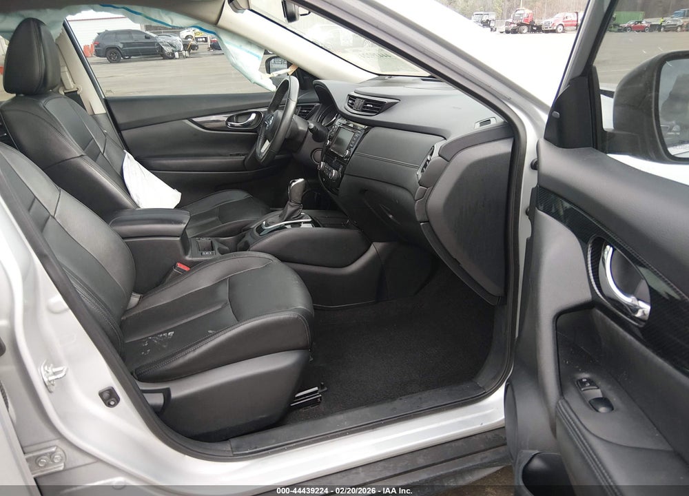2018 NISSAN ROGUE SL VIN: 5N1AT2MV8JC753039