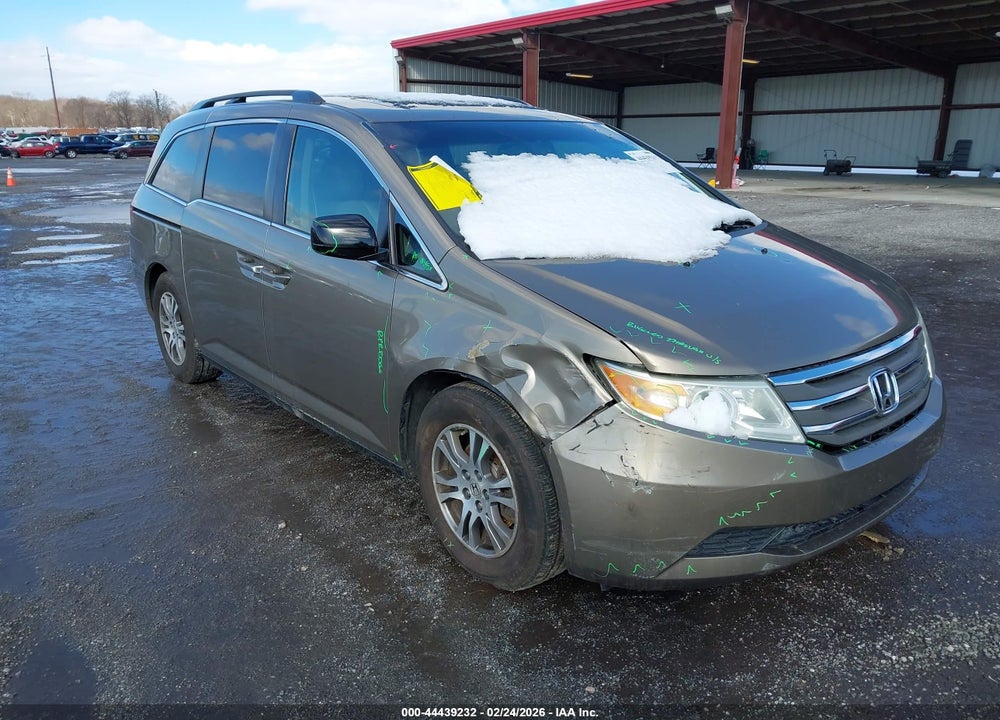 2011 HONDA ODYSSEY EX-L VIN: 5FNRL5H6XBB026890