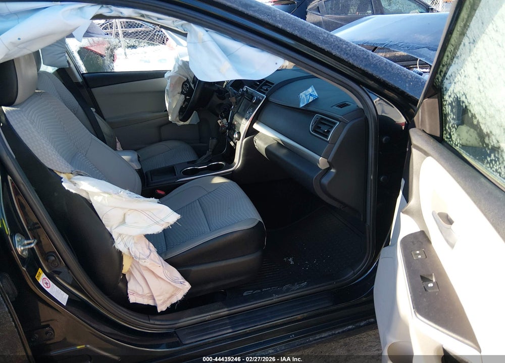 2015 TOYOTA CAMRY SE VIN: 4T1BF1FK7FU486101