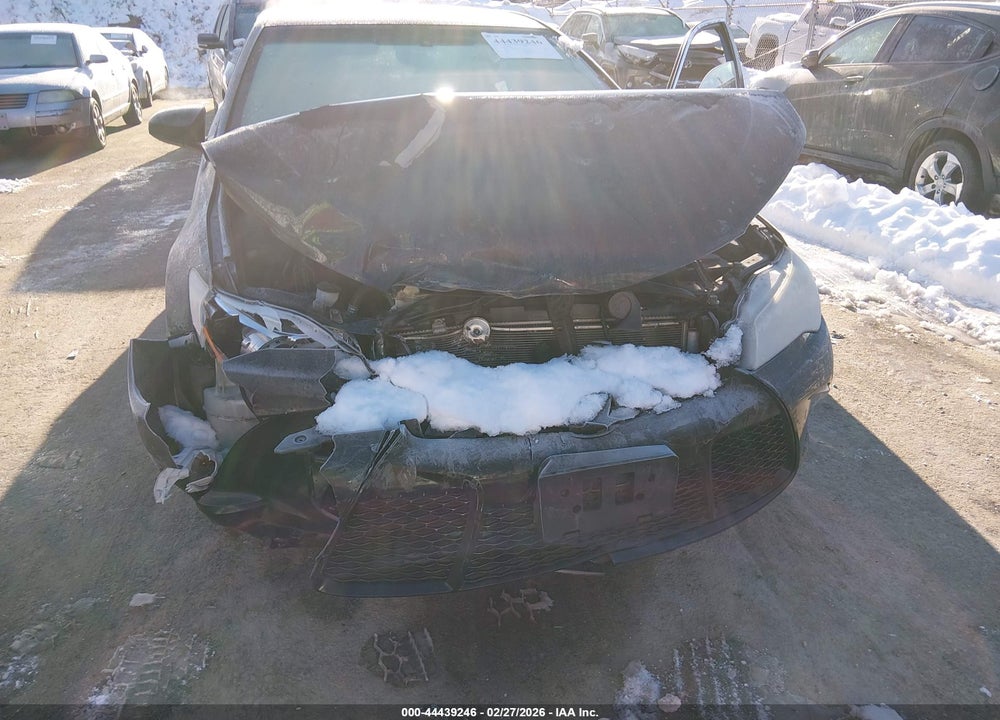 2015 TOYOTA CAMRY SE VIN: 4T1BF1FK7FU486101