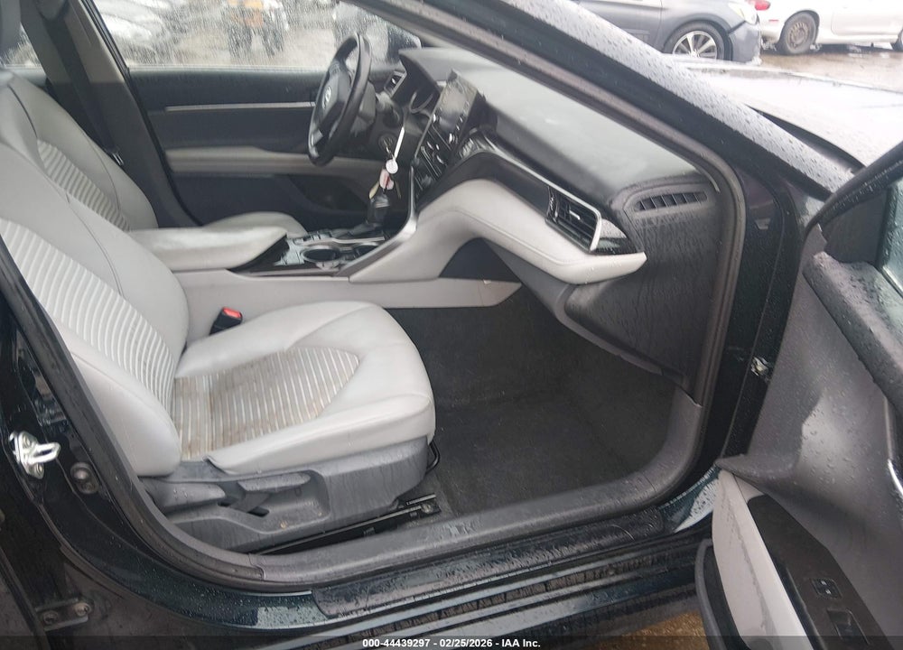 2021 TOYOTA CAMRY SE AWD VIN: 4T1G11BK6MU025057