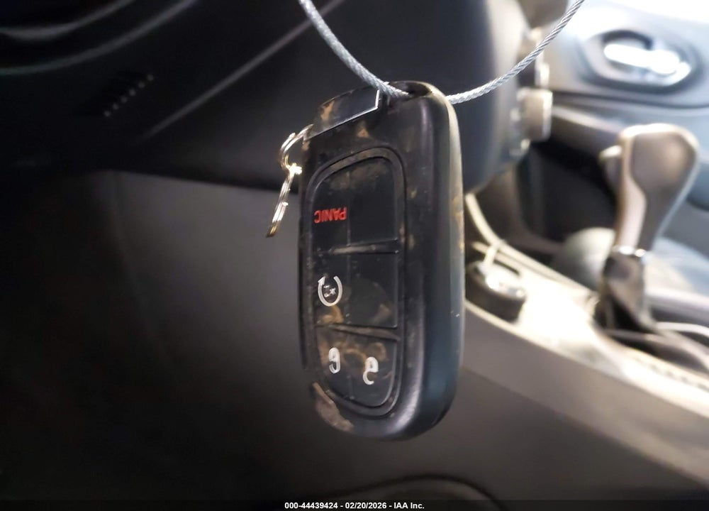 2015 JEEP CHEROKEE LIMITED VIN: 1C4PJMDB5FW511210
