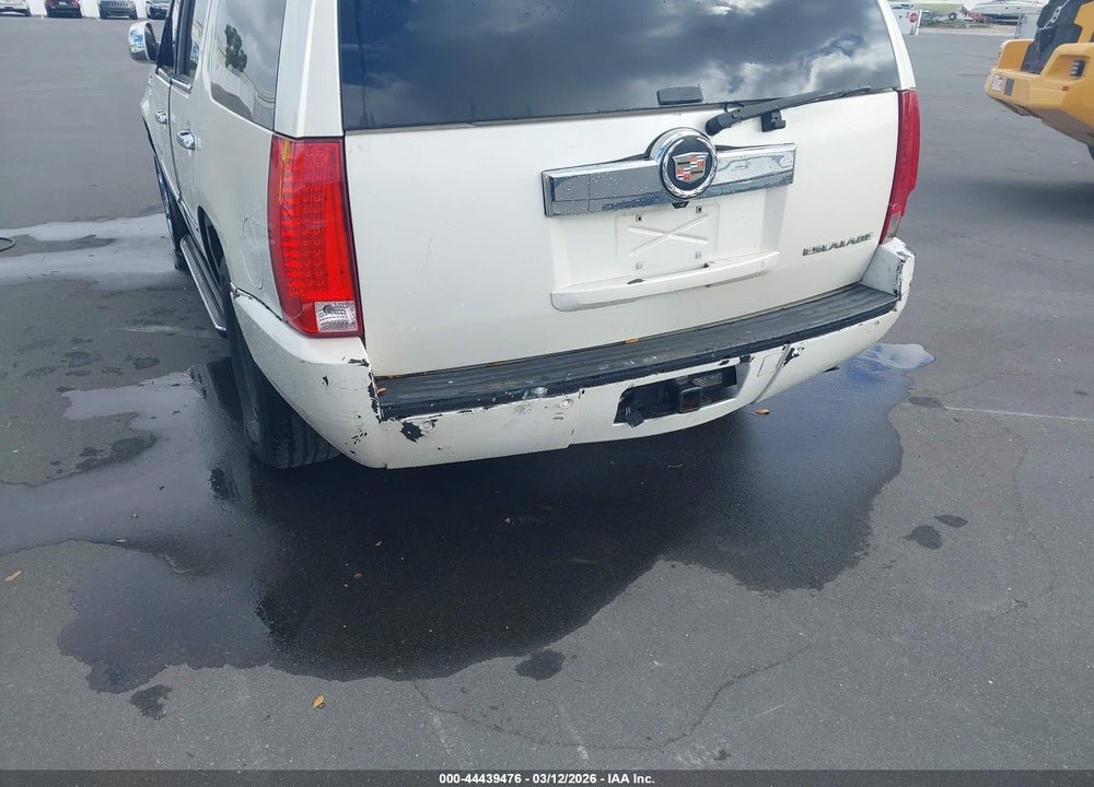 2013 CADILLAC ESCALADE LUXURY VIN: 1GYS4BEF5DR206464