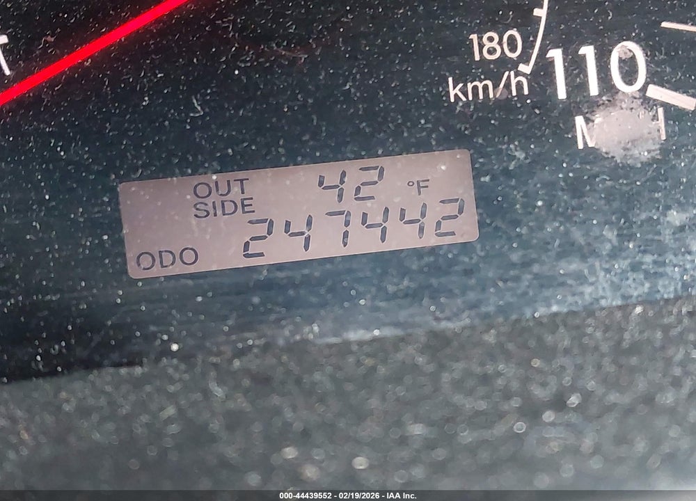 2005 TOYOTA COROLLA LE VIN: 2T1BR32E15C489482