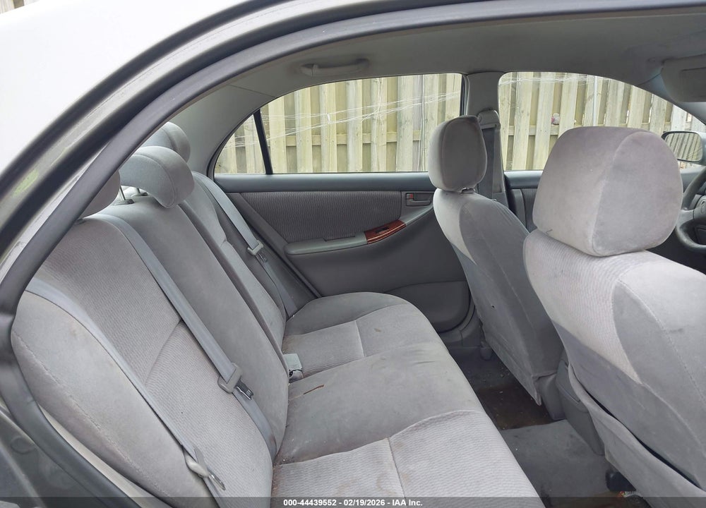 2005 TOYOTA COROLLA LE VIN: 2T1BR32E15C489482