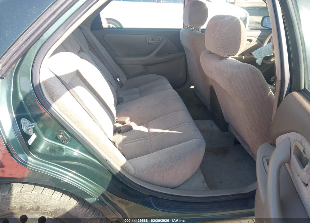 2000 TOYOTA CAMRY LE V6 VIN: 4T1BF22K4YU957362