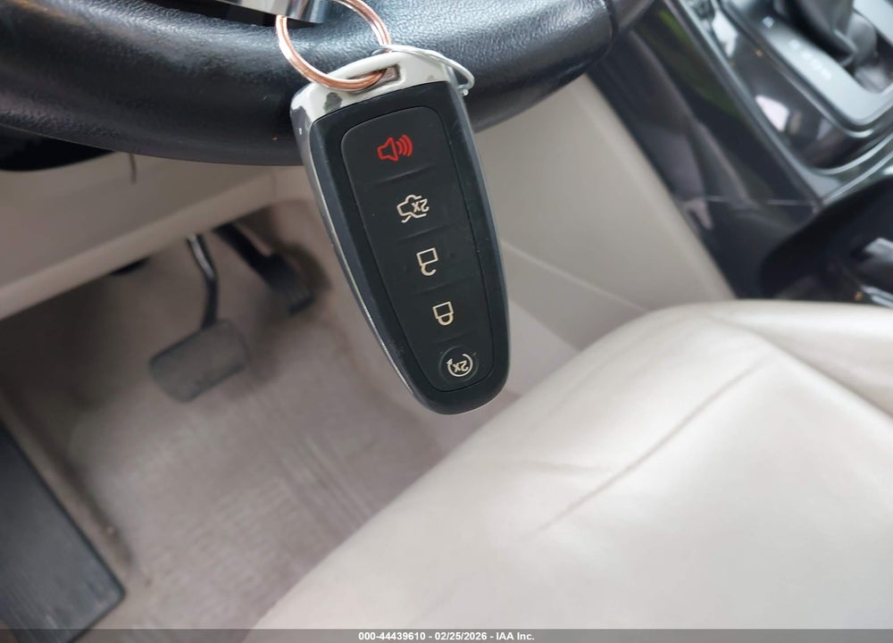 2015 FORD ESCAPE TITANIUM VIN: 1FMCU0J95FUA49576