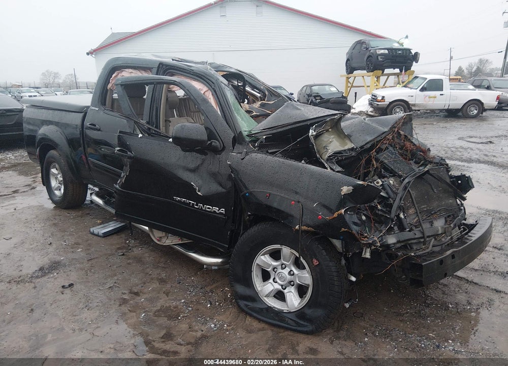 2005 TOYOTA TUNDRA LIMITED V8 VIN: 5TBDT48125S489558