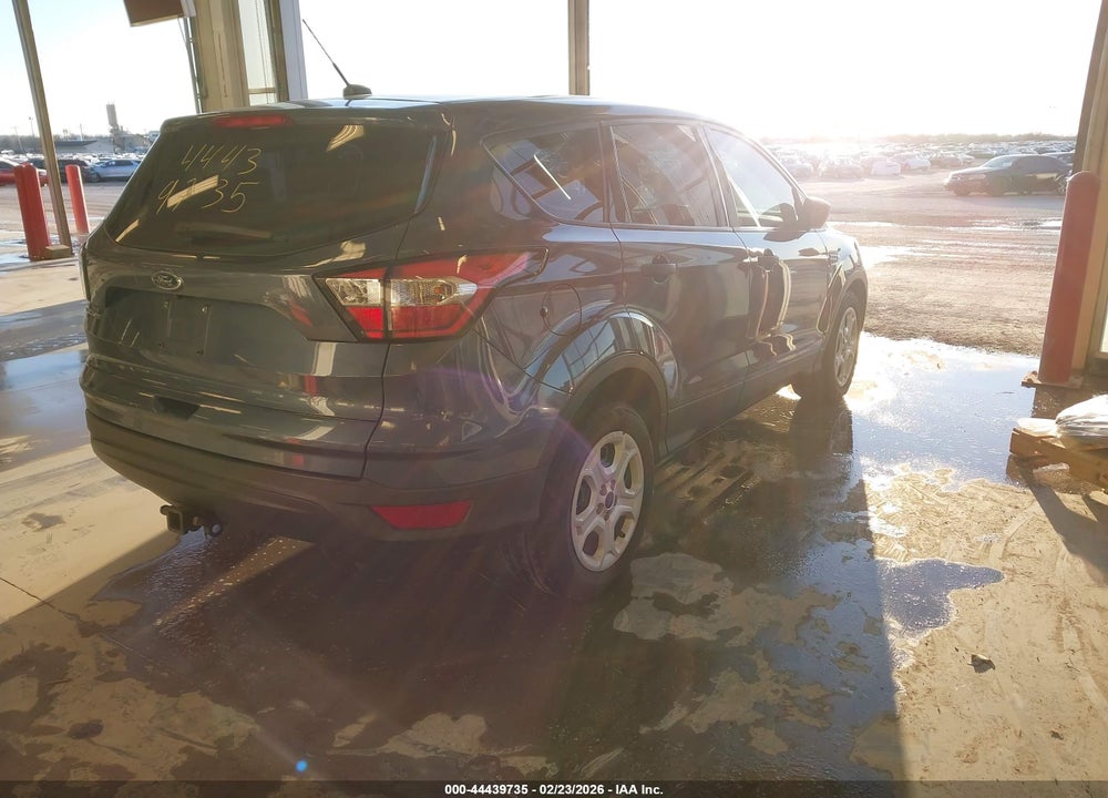 2018 FORD ESCAPE S VIN: 1FMCU0F76JUA10298