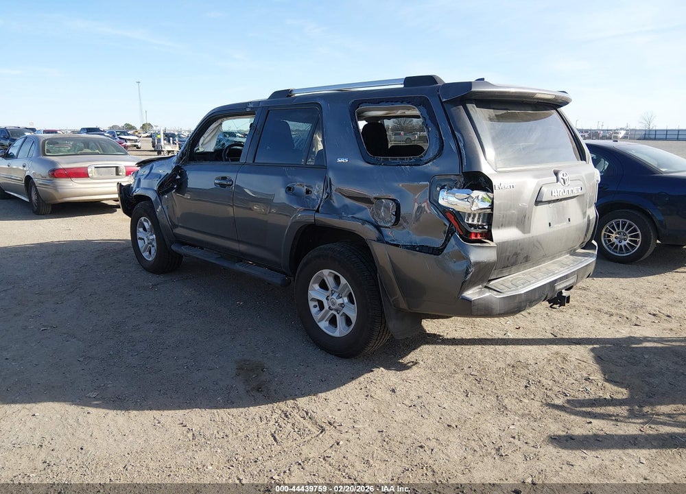 2020 TOYOTA 4RUNNER SR5 VIN: JTEBU5JR7L5743720