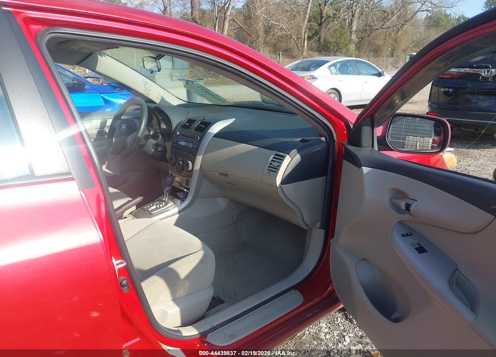 2011 TOYOTA COROLLA LE VIN: 2T1BU4EE0BC540109