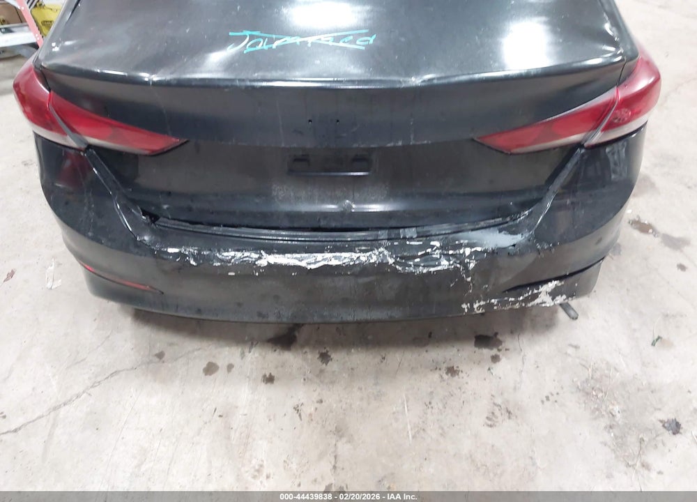 2017 HYUNDAI ELANTRA SE VIN: KMHD84LF7HU149703