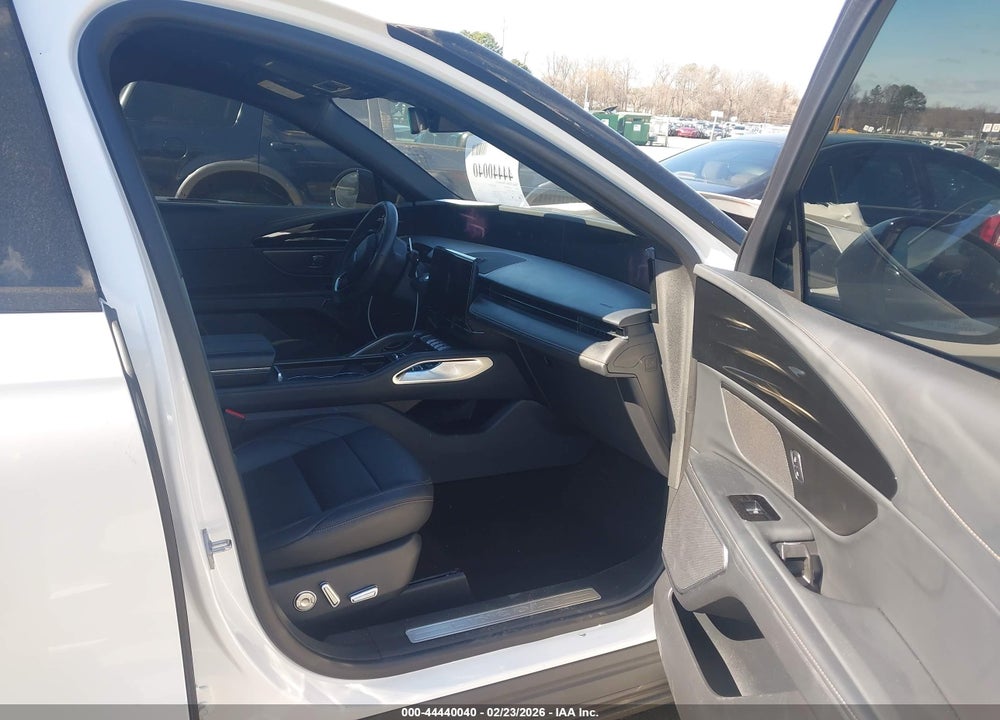2025 LINCOLN NAUTILUS PREMIERE VIN: 5LMPJ8JAXSJ903022