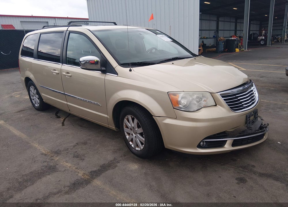 2011 CHRYSLER TOWN & COUNTRY TOURING-L VIN: 2A4RR8DG2BR761182