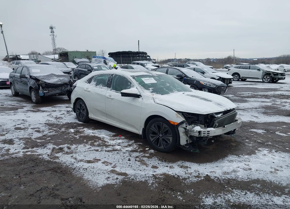 2018 HONDA CIVIC EX VIN: SHHFK7H51JU227440