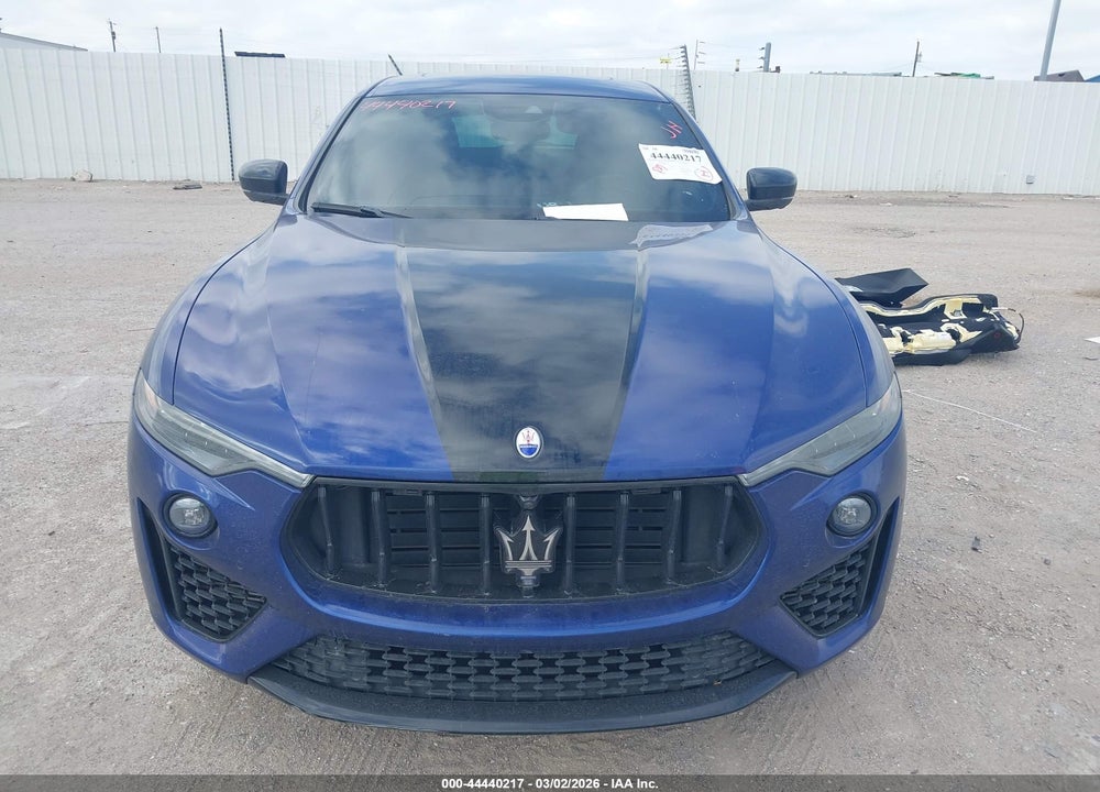 2021 MASERATI LEVANTE S GRANSPORT VIN: ZN661YUSXMX363676
