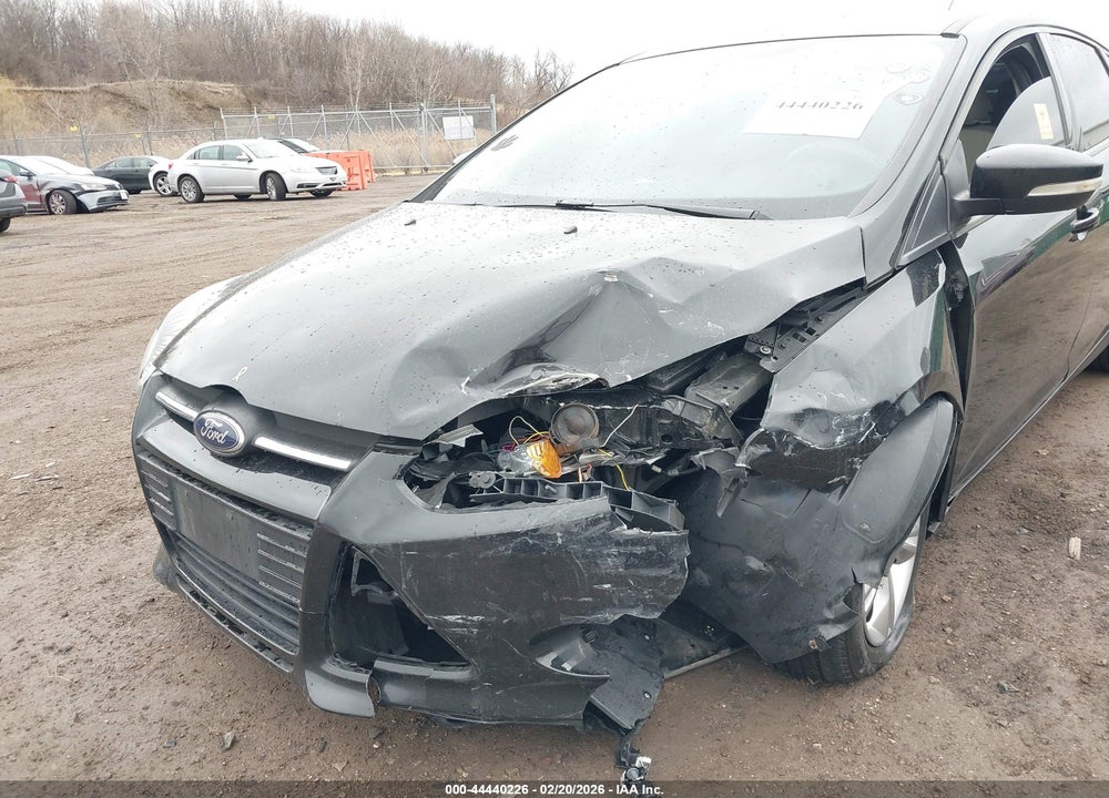 2014 FORD FOCUS SE VIN: 1FADP3K23EL298634