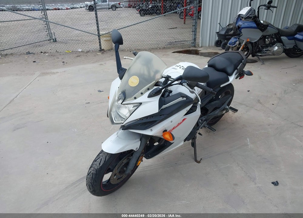 2012 YAMAHA FZ6 R VIN: JYARJ18E4CA009790