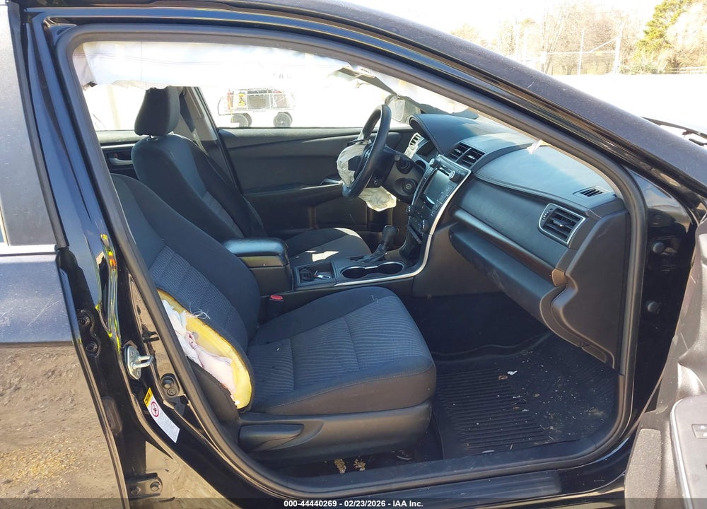 2017 TOYOTA CAMRY LE VIN: 4T1BF1FK0HU295302