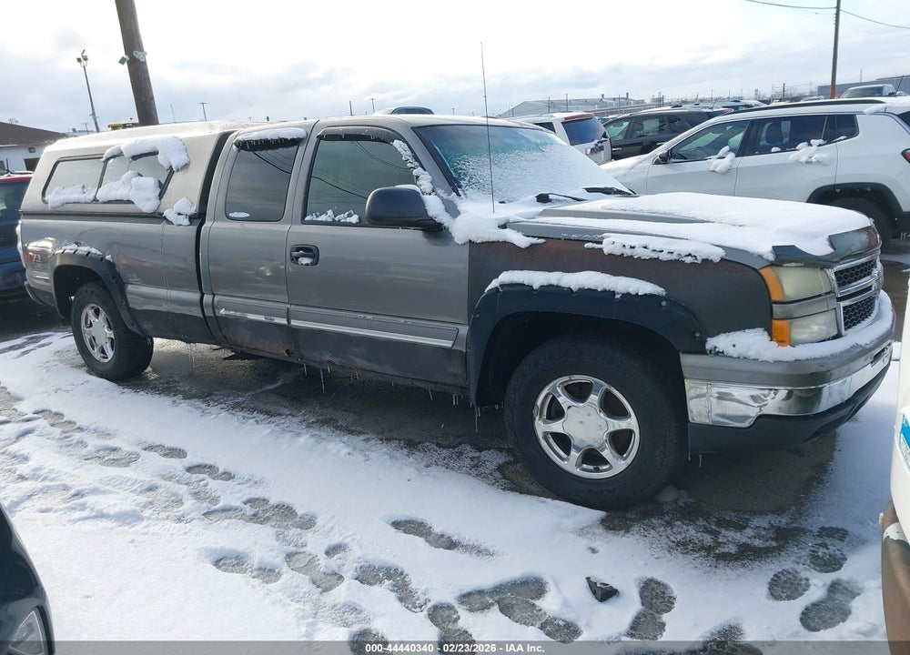 2006 CHEVROLET SILVERADO 1500 LT1 VIN: 1GCEK19T26E116007