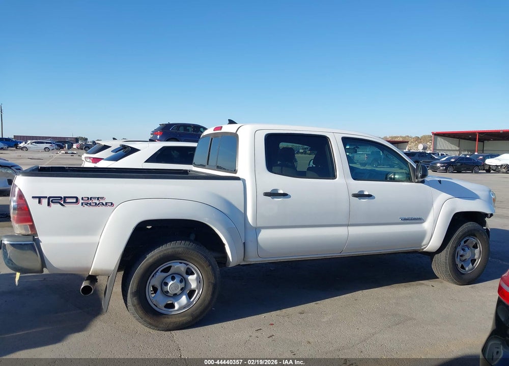 2015 TOYOTA TACOMA PRERUNNER V6 VIN: 3TMJU4GN3FM187645