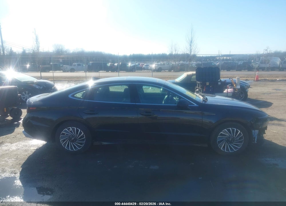2024 HYUNDAI SONATA HYBRID LIMITED VIN: KMHL54JJ1RA097676