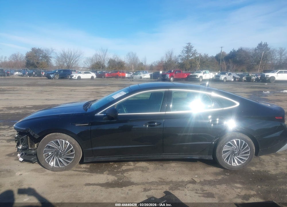 2024 HYUNDAI SONATA HYBRID LIMITED VIN: KMHL54JJ1RA097676