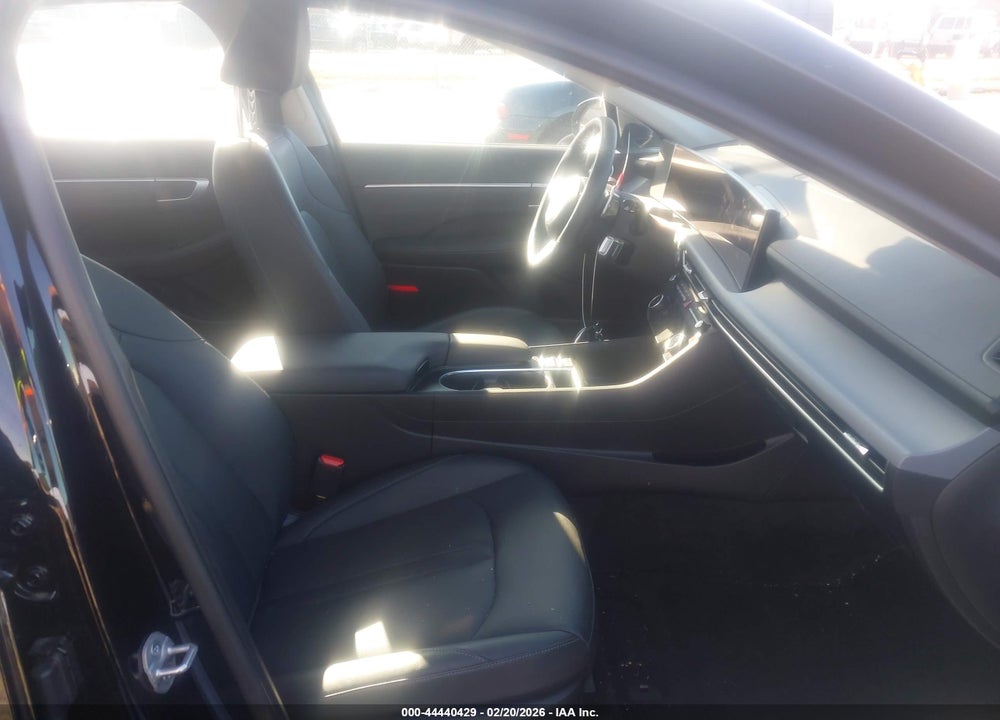 2024 HYUNDAI SONATA HYBRID LIMITED VIN: KMHL54JJ1RA097676