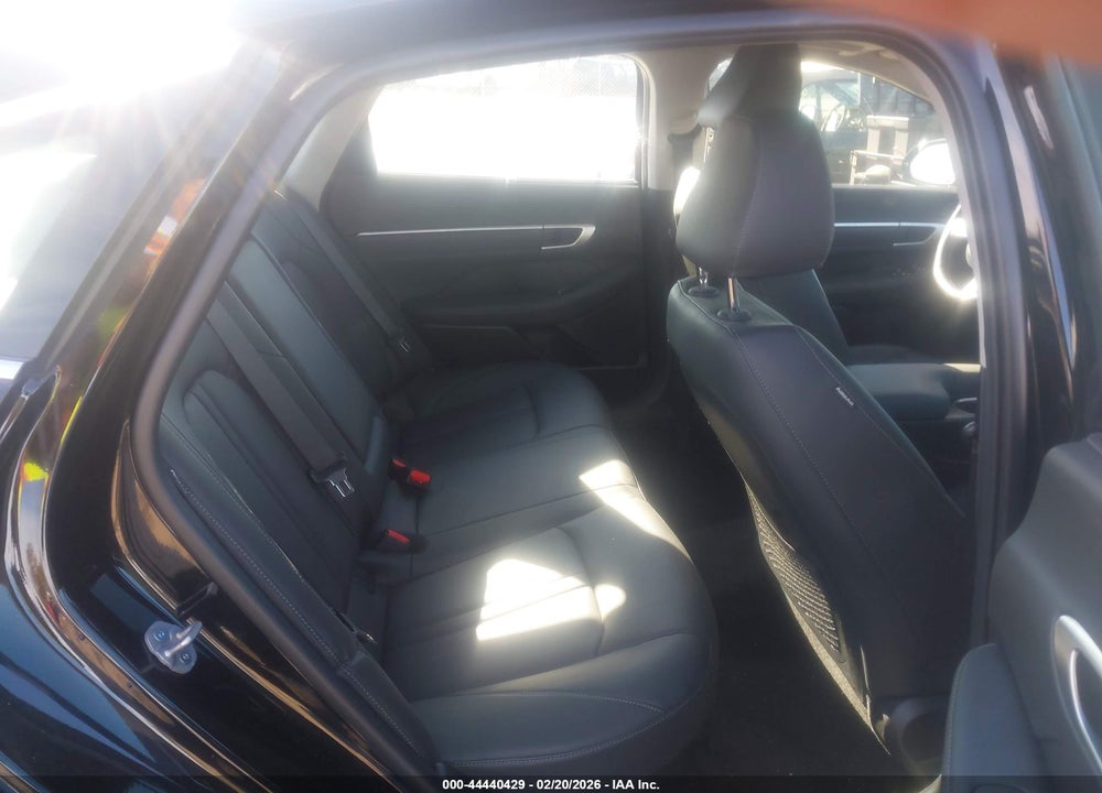 2024 HYUNDAI SONATA HYBRID LIMITED VIN: KMHL54JJ1RA097676