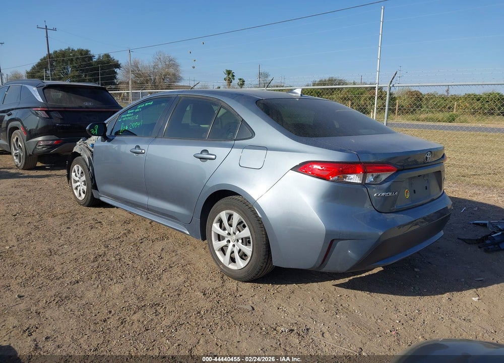 2022 TOYOTA COROLLA LE VIN: JTDEPMAE9NJ198257