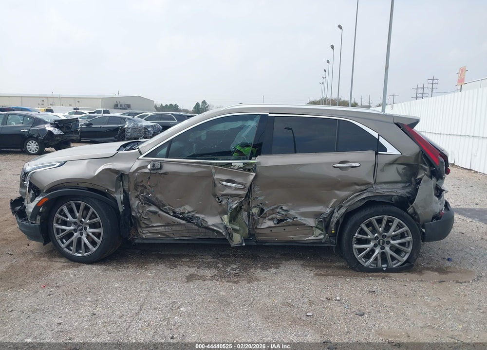 2020 CADILLAC XT4 FWD PREMIUM LUXURY VIN: 1GYFZCR48LF135598