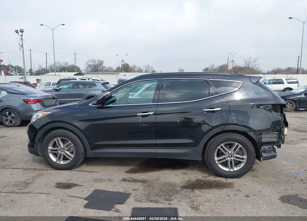 2017 HYUNDAI SANTA FE SPORT 2.4L VIN: 5NMZU3LB2HH040831