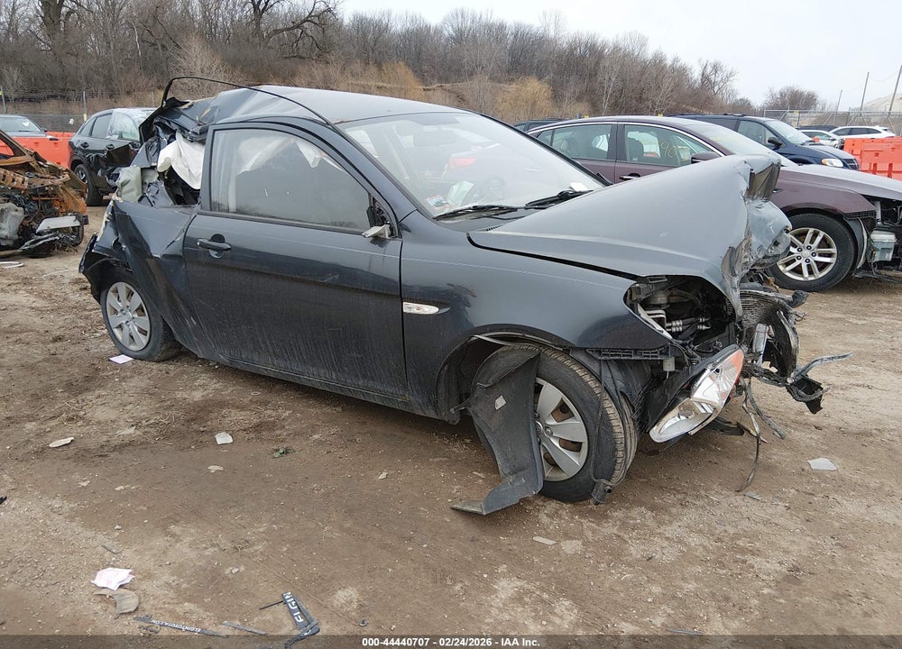 2010 HYUNDAI ACCENT GS VIN: KMHCM3AC0AU171199