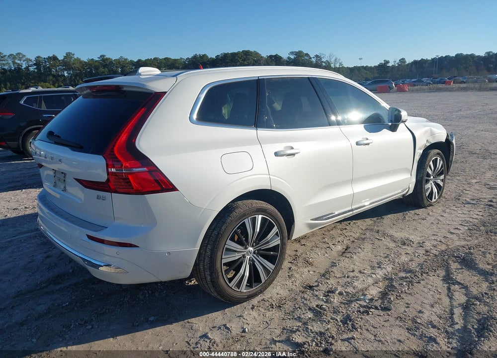 2023 VOLVO XC60 B5 ULTIMATE BRIGHT THEME VIN: YV4L12DA6P1352459
