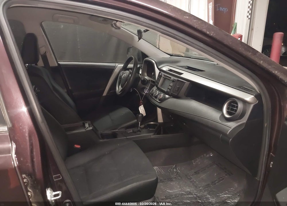 2016 TOYOTA RAV4 LE VIN: 2T3ZFREV1GW256412