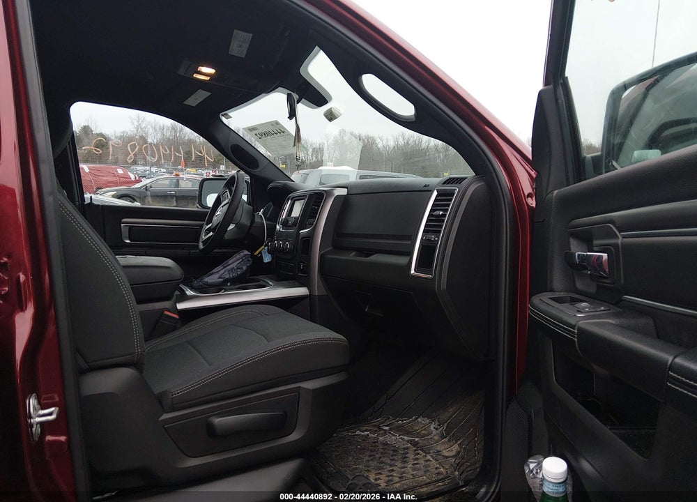 2021 RAM 1500 CLASSIC WARLOCK  4X4 6'4 BOX VIN: 1C6RR7GT5MS569336