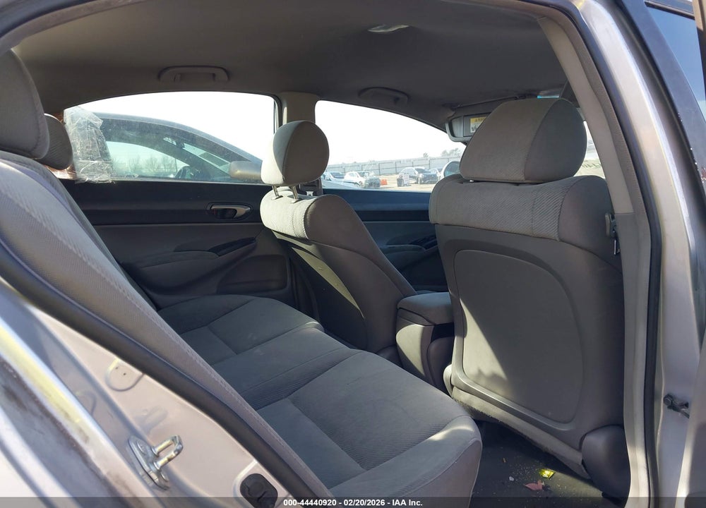 2011 HONDA CIVIC LX VIN: 19XFA1F5XBE043349