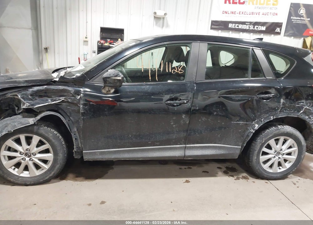 2016 MAZDA CX-5 SPORT VIN: JM3KE4BY9G0647681