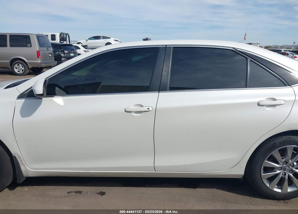 2016 TOYOTA CAMRY XLE VIN: 4T1BF1FK8GU219289
