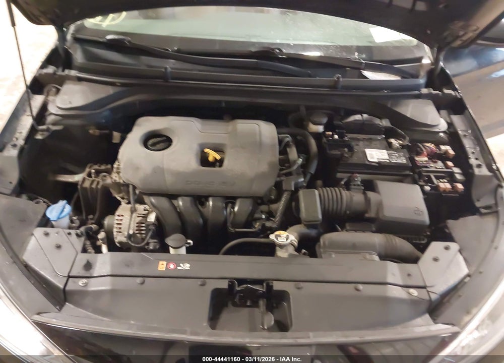 2020 HYUNDAI ELANTRA SE VIN: 5NPD74LFXLH619555